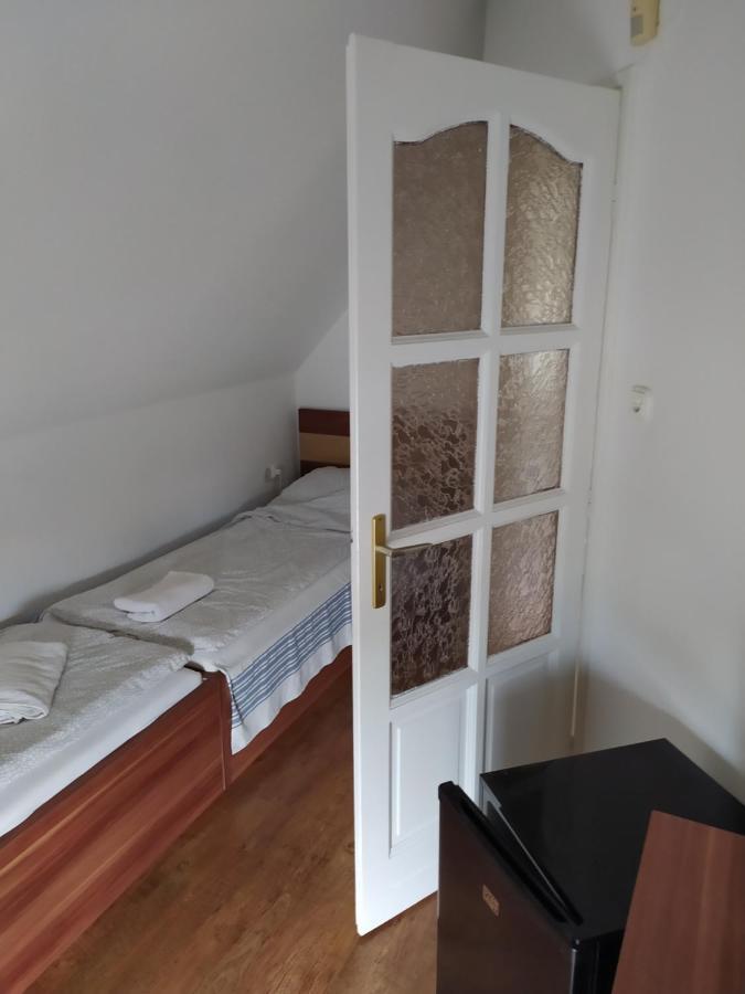 Tassi Halászcsárda-Kárász ház Exterior foto